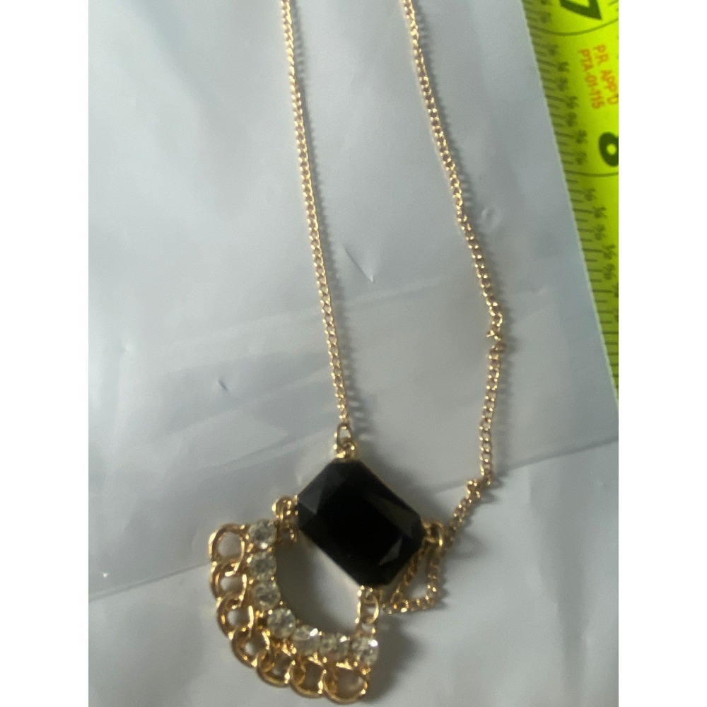 Gold Tone Black Stone Pendant Necklace Adjustable Fashion Jewelry
